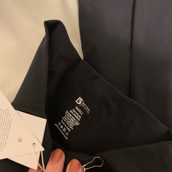 BuffBunny Loch Ness Leggings - Picture 3 of 4